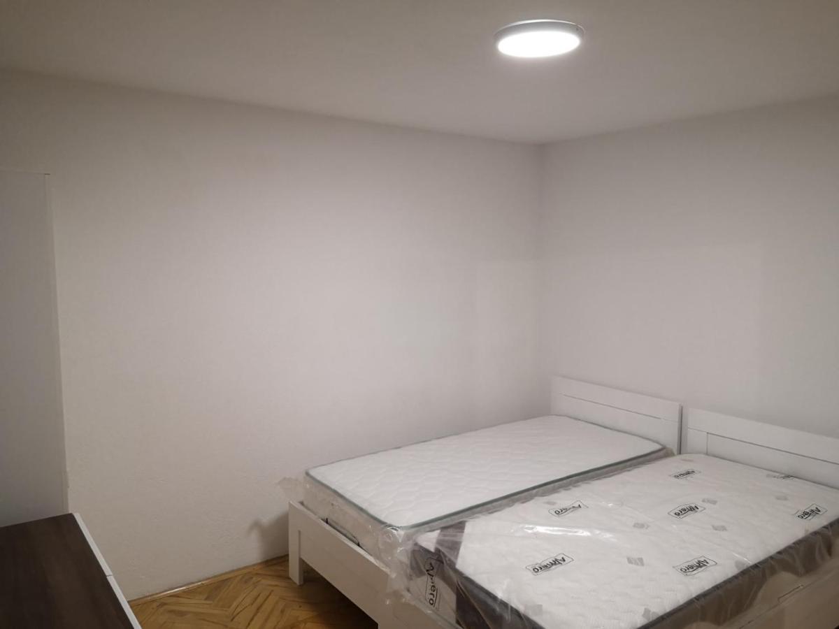 斯科普里 White Night酒店 外观 照片